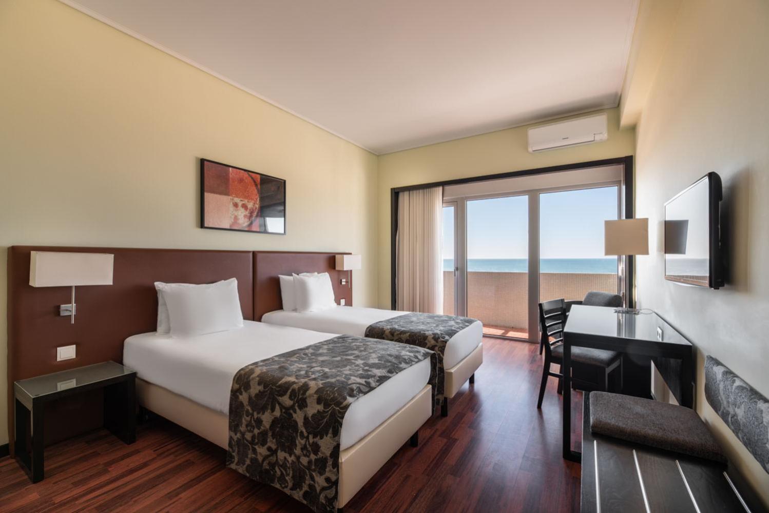 Exe Praia Golfe إسبِنو المظهر الخارجي الصورة